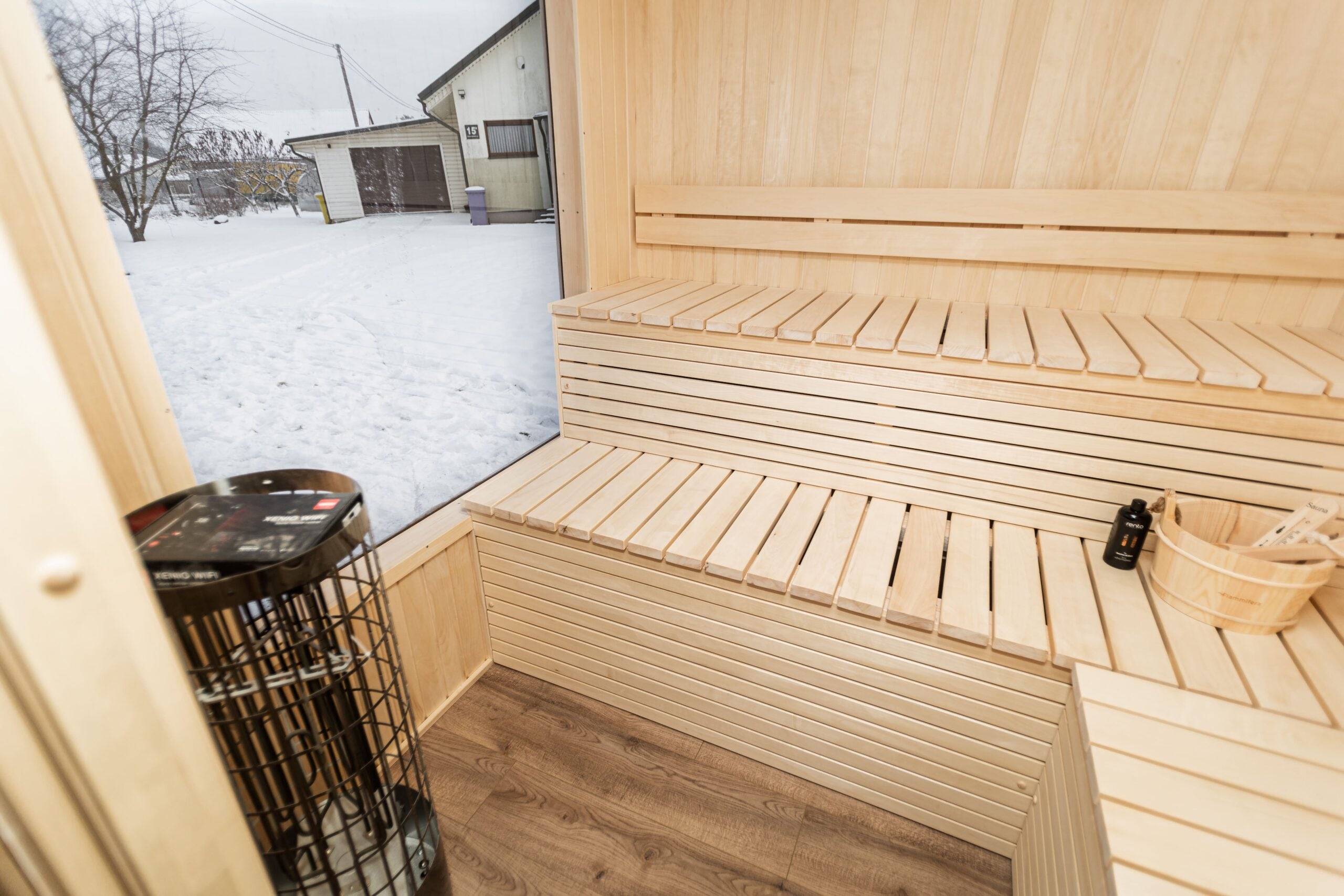 Halo Saunas Allure 4 Person Traditional Sauna