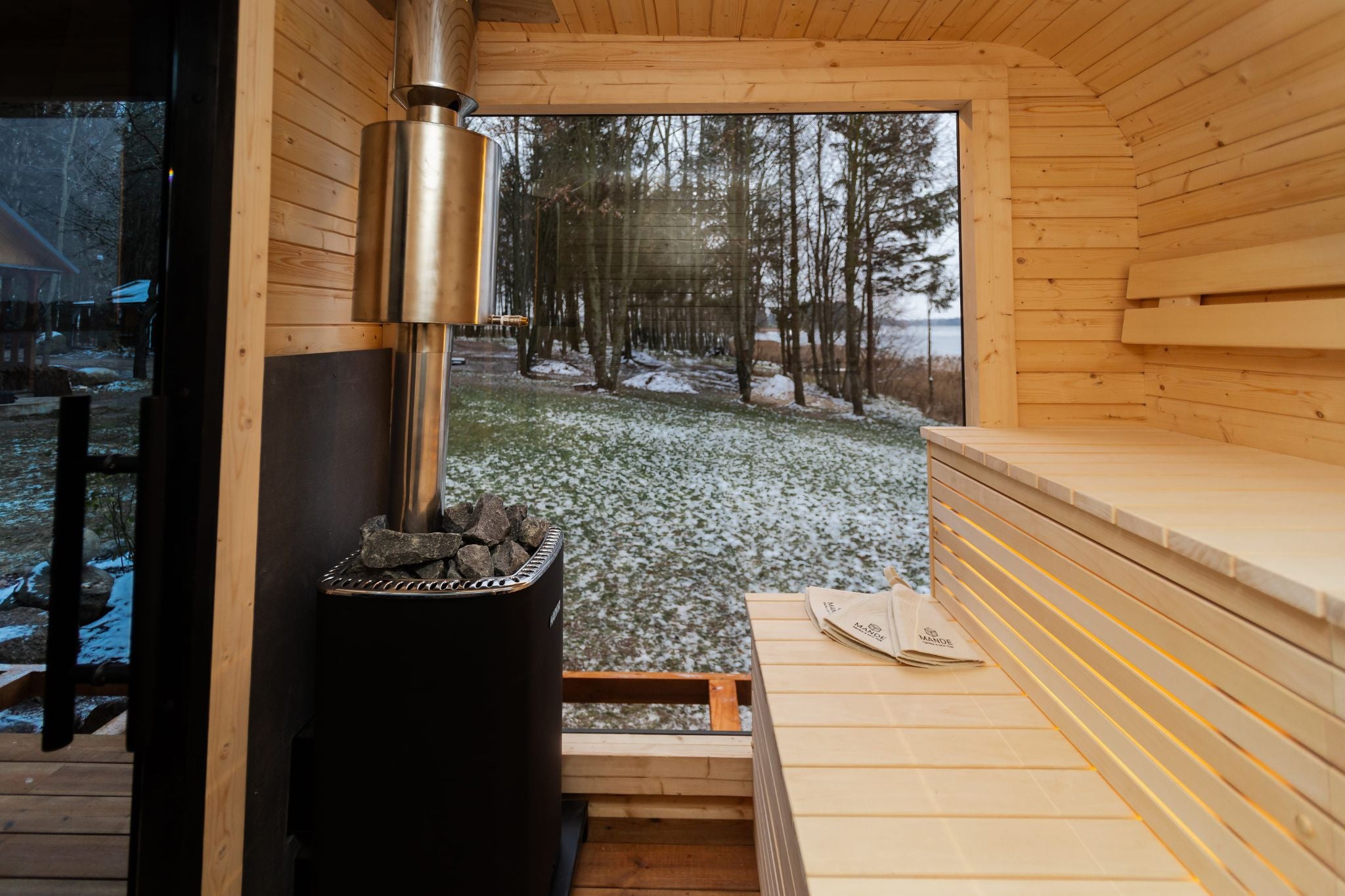 Halo Saunas Sanctuary 2 in 1 Spa Hot Tub & Sauna Combo