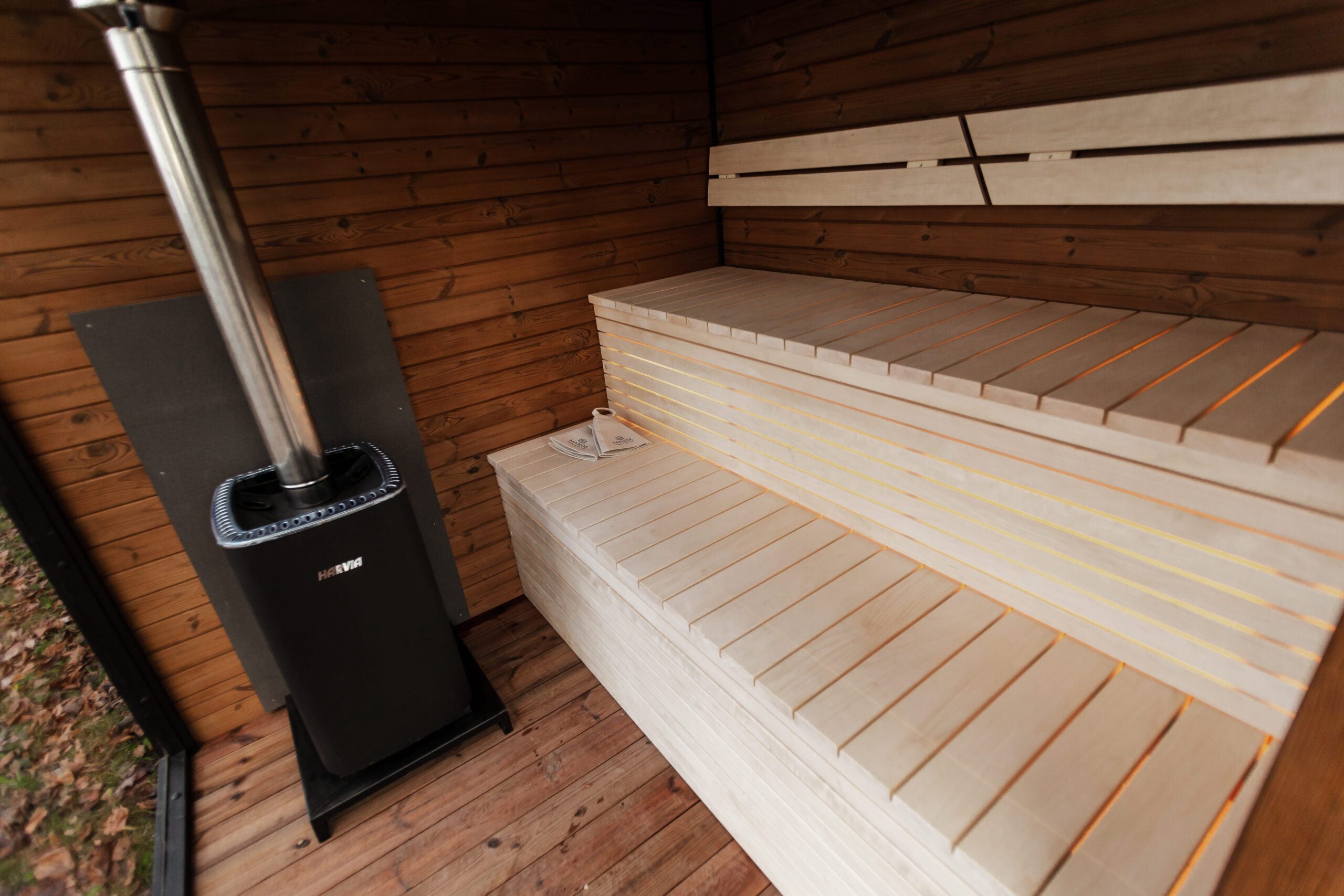 Halo Saunas 2 in 1 Spa Hot Tub & Sauna Combo