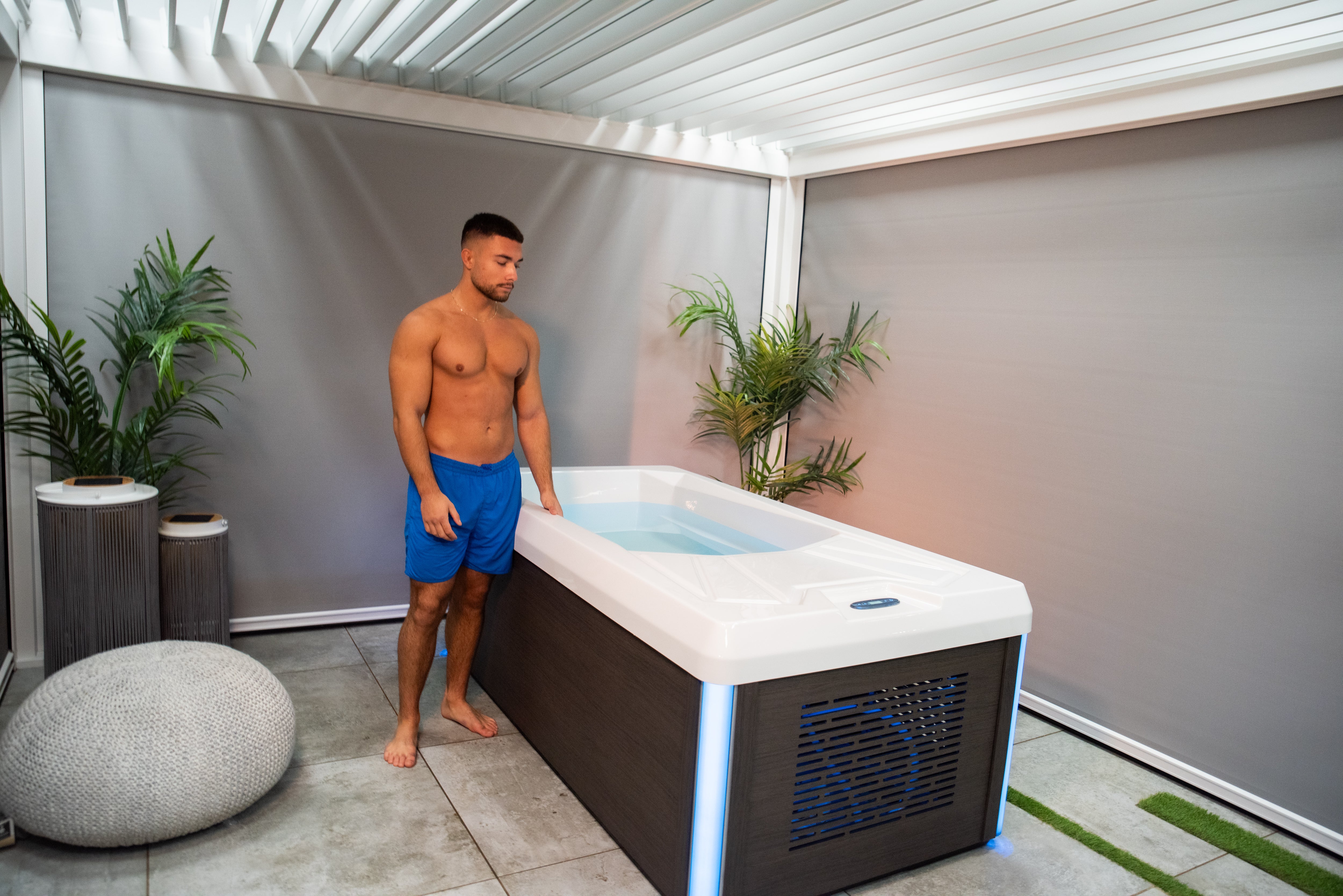 Chill Tub Pro - With Chiller & Wifi Control