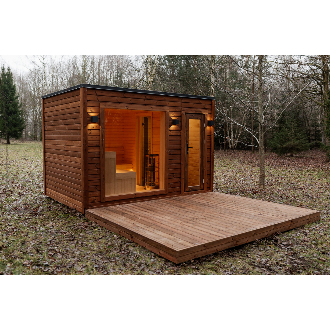 Halo Saunas Fort Soleil 4 to 6 Person Traditional Sauna