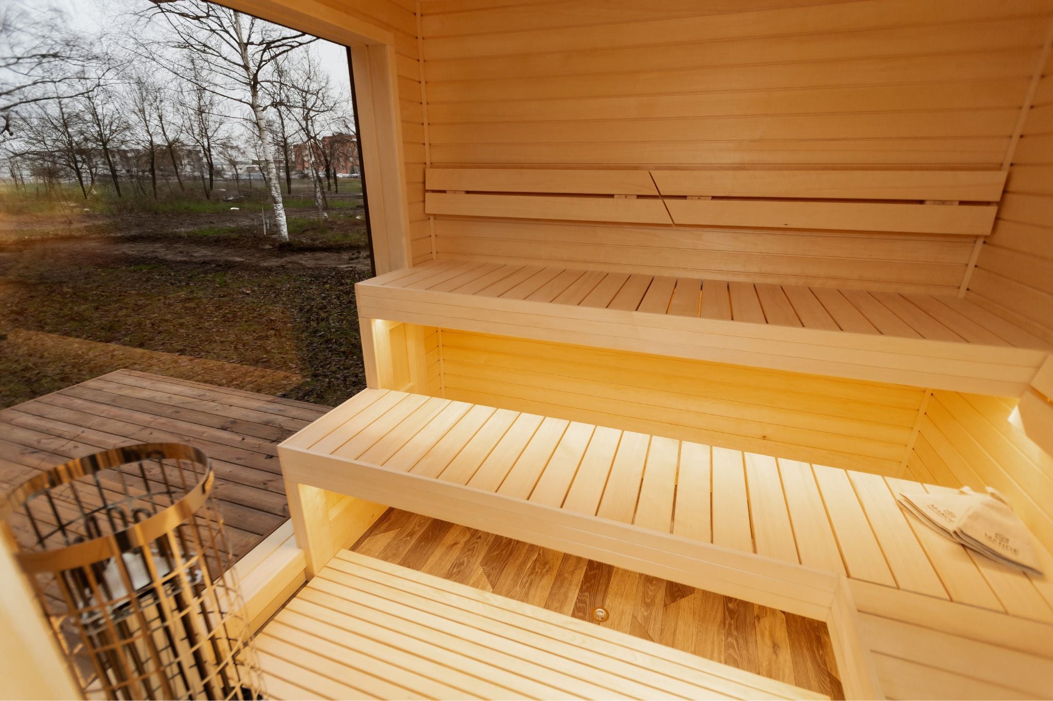 Halo Saunas Fort Soleil 4 to 6 Person Traditional Sauna